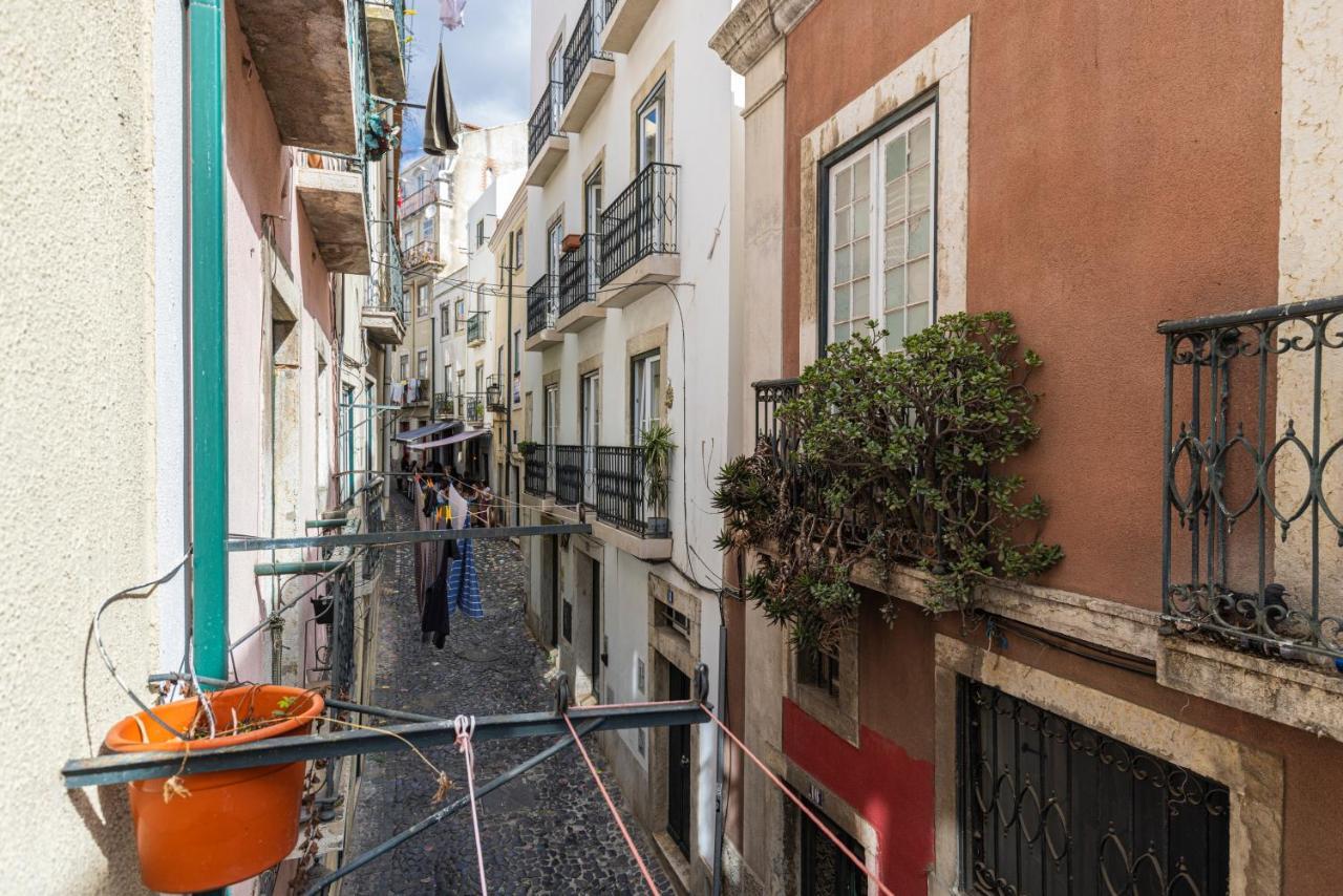 Alfama'S Heart Apartment By Lovelystay ลิสบอน ภายนอก รูปภาพ