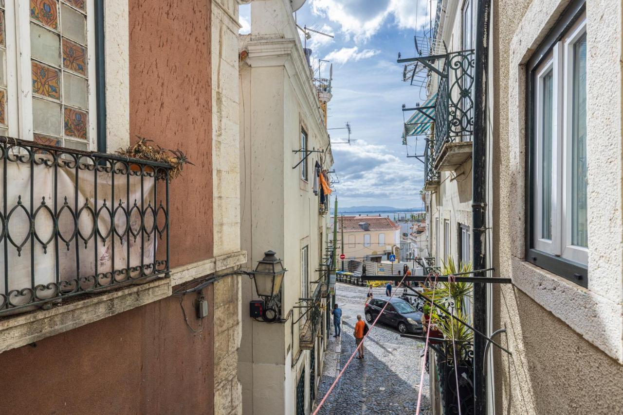 Alfama'S Heart Apartment By Lovelystay ลิสบอน ภายนอก รูปภาพ