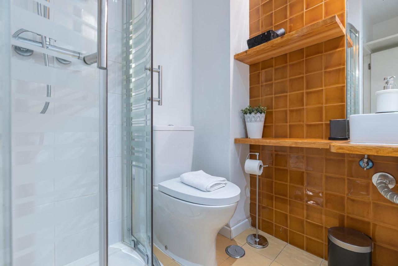 Alfama'S Heart Apartment By Lovelystay ลิสบอน ภายนอก รูปภาพ